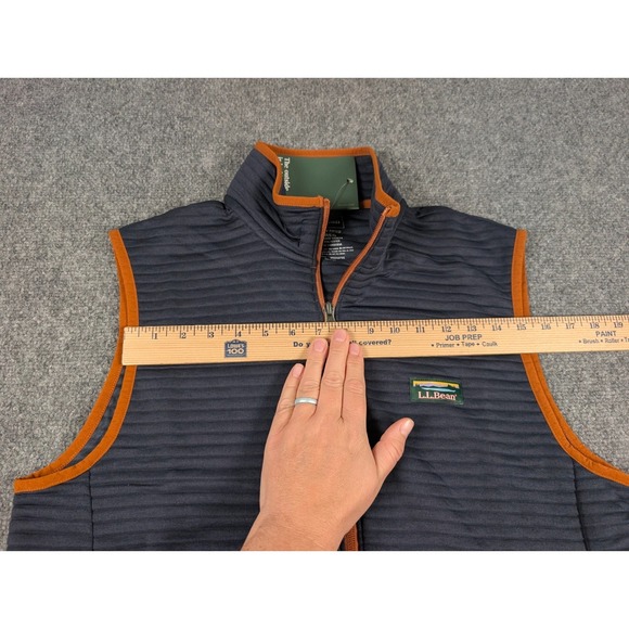 LL Bean Airlight Vest Mens Medium Navy Reg Full Zip Lightweight Outdoors NWT - Picture 3 of 9
